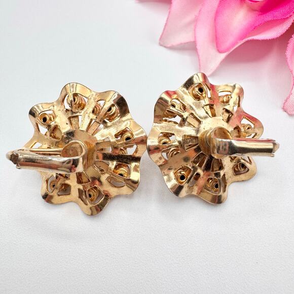 Vintage Rhinestone Faux Pearl Flower Clip On Earrings Gold Tone Elegant Glam 50s - Picture 6 of 13